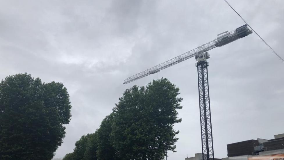 Tower Crane goes up at Baker’s Yard